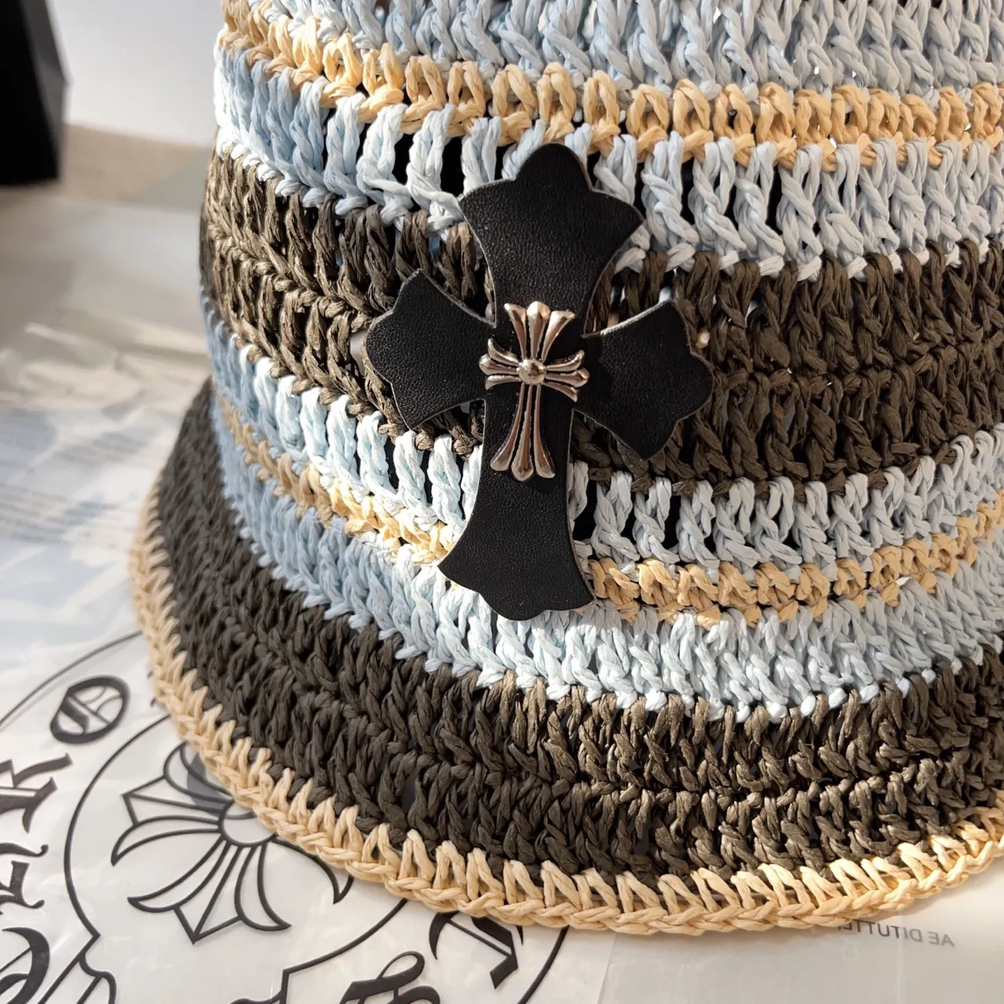 2⃣️5⃣Spring and summer new style️ꫛꫀꪝ❥—— 🖤Crow heart cross logo straw hat 🆕Khaki blue 👌Hand-woven raffia 👒Head circumference 55～58cm